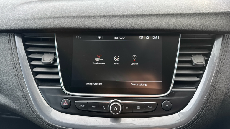 Vauxhall Grandland X 1.2 Turbo SRi Nav 5dr Petrol Hatchback